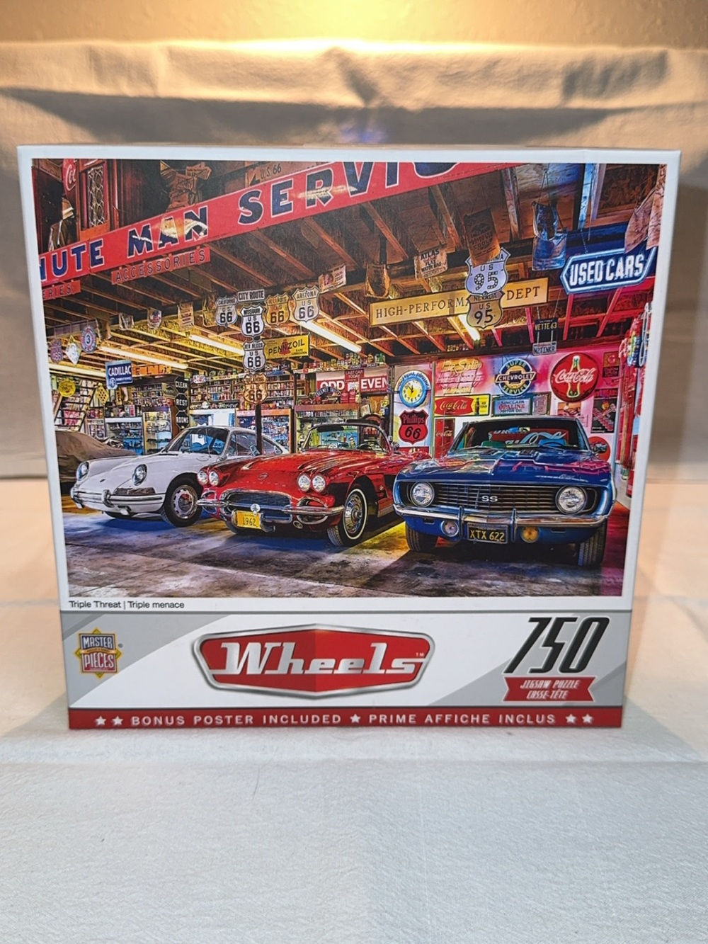 Masters Wheels 750-Piece Puzzle — Red, Blue, White Classic Cars